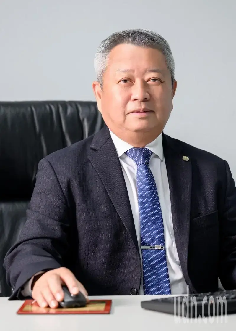 【媒體報導】首位高鐵基層出身總經理陳惠裕 父是建造東石「港墘碑林」耆老圖片