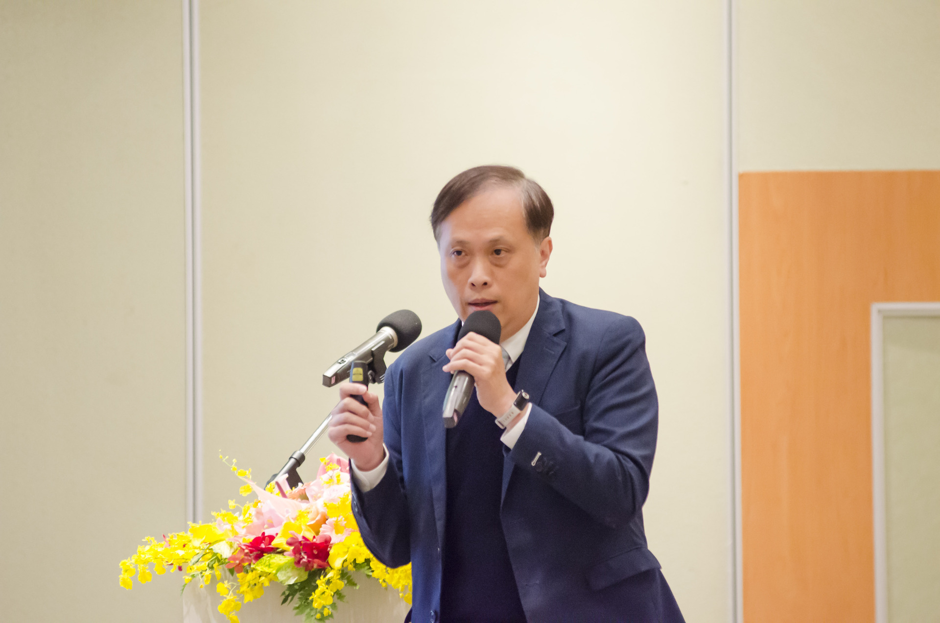 工研院ISTI研究總監簡文強表示，政府推出「臺灣AI新十大建設」，使臺灣達成智慧科技島的願景圖片